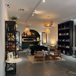 Prohibition Spirits Distillery - Indoor decor