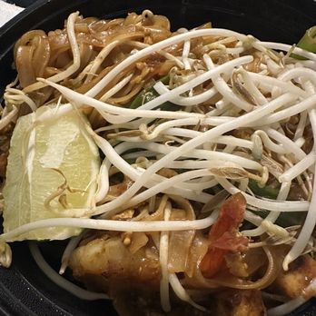 Pru Thai Kitchen - Pad Thai Noodle with Shrimp - Noodles Near Me - Alpharetta, Georgia Pru Thai Kitchen - Pad Thai Noodle with Shrimp - Noodles Near Me - Alpharetta, Georgia