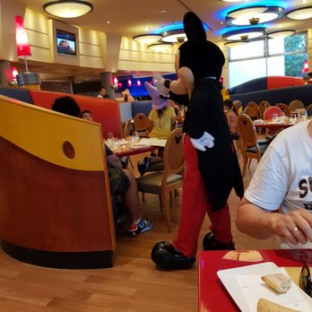 Café Mickey - Italian Near Me