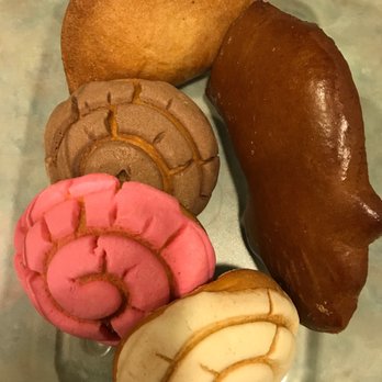 Viera’s Bakery & Deli - Delis Near Me - Yakima, Washington