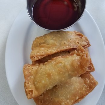 Golden Eagle Chinese Restaurant - Half order (4 pieces) crispy gau gee - Seafood Near Me - Honolulu, Hawaii