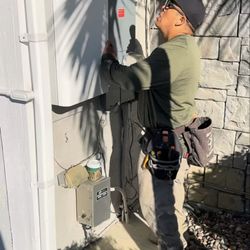 Veteran Solar Cleaning & Energy