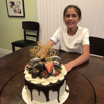Delicious Designs - Bakeries Near Me - Reno, Nevada