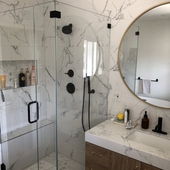 Create Interior Design - Remodeled main bath - Interior Design Near Me - Walnut Creek, California