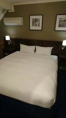 Mercure Canberra by null
