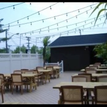 Mo's Seafood - Seafood Near Me - Towson, Maryland