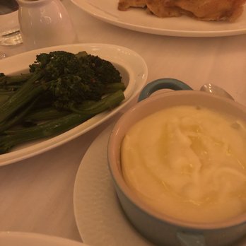 Monterey - Chicken, mash potatoes and broccoli - New American Near Me - New York, New York Monterey - Chicken, mash potatoes and broccoli - New American Near Me - New York, New York