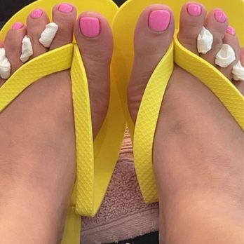 MJ Nails Spa - Pretty in pink pedi - Nail Salons Near Me - Henderson, Nevada