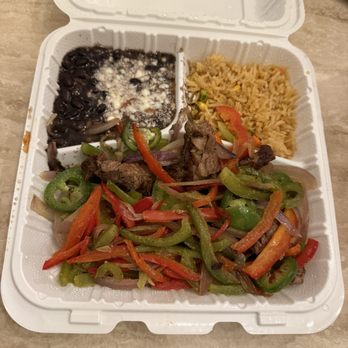 Café Corazón - Steak FAJITAS (GF) - Mexican Near Me - Milwaukee, Wisconsin Café Corazón - Steak FAJITAS (GF) - Mexican Near Me - Milwaukee, Wisconsin