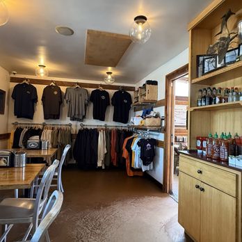 Fish 101 - Inside - Seafood Near Me - Encinitas, California