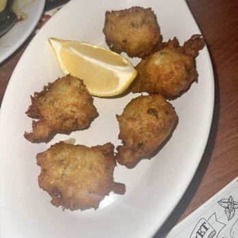 El Espanol Tapas & Market - Buńuelos de bacalao - Tapas/Small Plates Near Me - Miami, Florida El Espanol Tapas & Market - Buńuelos de bacalao - Tapas/Small Plates Near Me - Miami, Florida