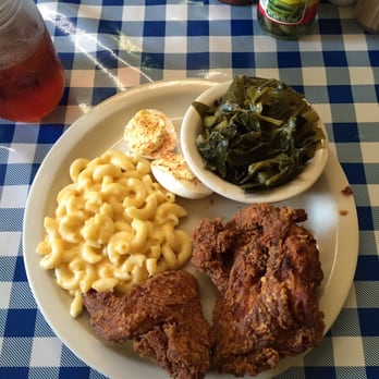 H&H Soul Food Restaurant - Fried chicken, man n cheese, collards, deviled egg, sweet tea. - American Near Me - Macon, Georgia