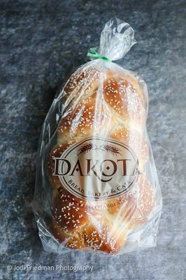 Dakota Bakery - Friendship Circle by null