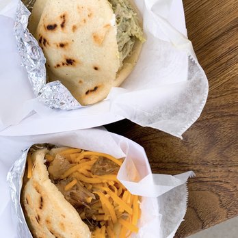 La Caseta - Rumberas Arepa & Reyna Pipian Arepa - Latin American Near Me - Charlotte, North Carolina