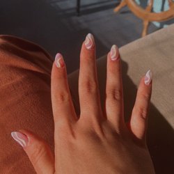 Polished 84 Nails - Gel nails with nail art!