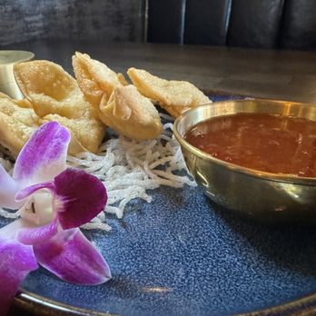 Som Dee Thai Kitchen & Bar - Crab Wonton - Thai Near Me - Denver, Colorado Som Dee Thai Kitchen & Bar - Crab Wonton - Thai Near Me - Denver, Colorado