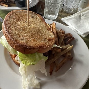 Georgetown Corner Tavern - Cajun Salmon BLT - Bars Near Me - Georgetown, South Carolina