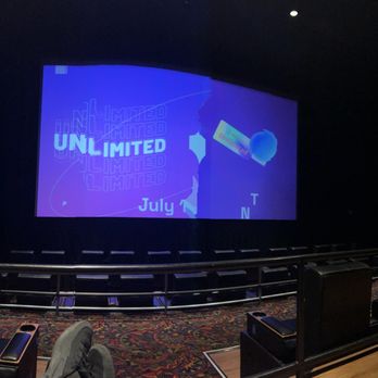 Regal Manor - Cinema Near Me - Lancaster, Pennsylvania