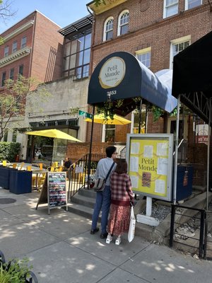 Petit Monde Cafe by null