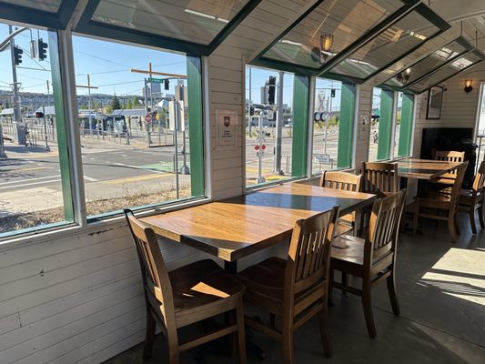 Mt. Hood Brewing Co. - Tilikum Station by null