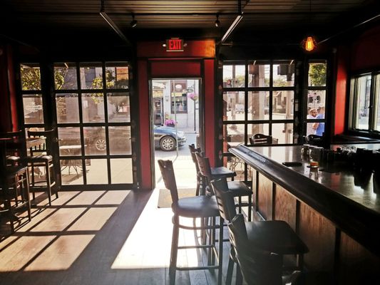 Dark Horse Tavern by null