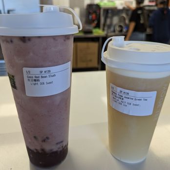 MÖGE TEE Austin - Coco Red Bean Slush & Jasmine Green Tea with Milk Foam - Bubble Tea Near Me - Austin, Texas