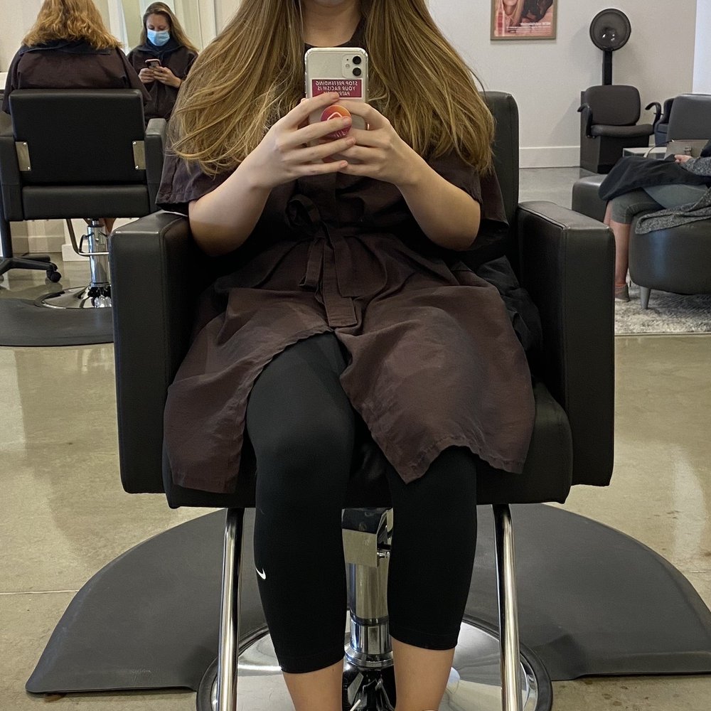 I asked for a seamless, natural (no root) balayage! I asked for a seamless, natural (no root) balayage!