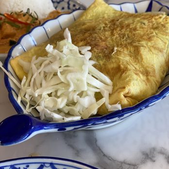 Kin Dee - Pad Thai - Thai Near Me - Houston, Texas