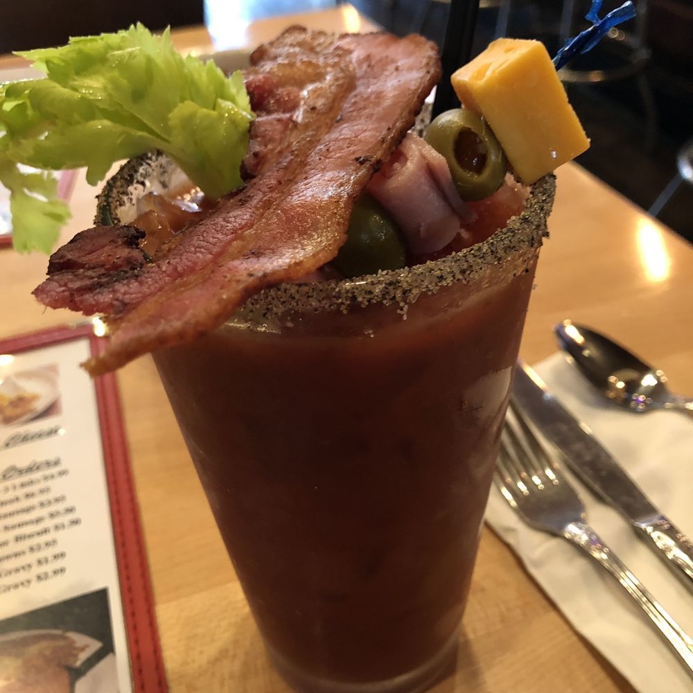 Idle Hour Eatery & Spirits - Bloody Mary - American Near Me - Quincy, Washington