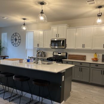 House cleaning services - Fridge, Range and Microwave are clean! - Home Cleaning Near Me House cleaning services - Fridge, Range and Microwave are clean! - Home Cleaning Near Me