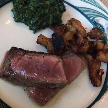 Peter Luger - Steak, creamed spinach, German fried potatoes - Steakhouses Near Me - Brooklyn, New York Peter Luger - Steak, creamed spinach, German fried potatoes - Steakhouses Near Me - Brooklyn, New York