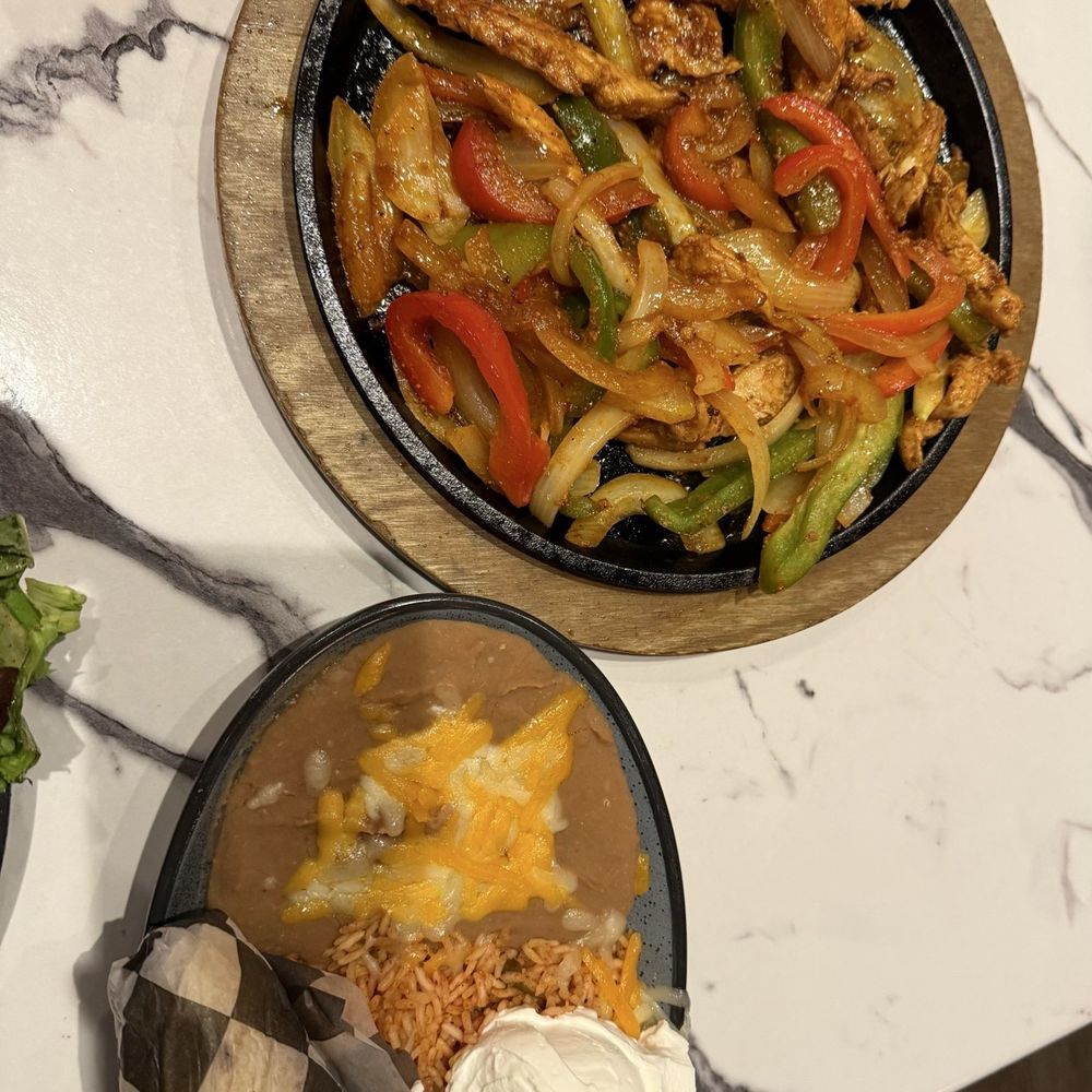 Mucho Gusto - Chicken Fajitas - Mexican Near Me - Towson, Maryland Mucho Gusto - Chicken Fajitas - Mexican Near Me - Towson, Maryland
