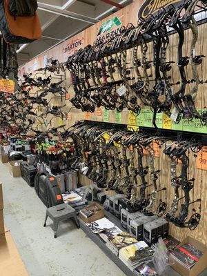 Northwoods Wholesale Outlet 89 Photos 29 Reviews Sporting Goods 229 W 5th St Pinconning Mi United States Phone Number Yelp
