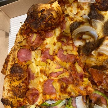 Market Street Pizza - Ham and pineapple - Pizza Near Me - Austin, Texas Market Street Pizza - Ham and pineapple - Pizza Near Me - Austin, Texas