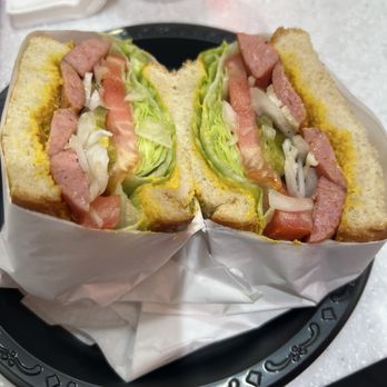 Arry's Burgers - Polish Sausage Sandwich - Burgers Near Me - Montebello, California Arry's Burgers - Polish Sausage Sandwich - Burgers Near Me - Montebello, California
