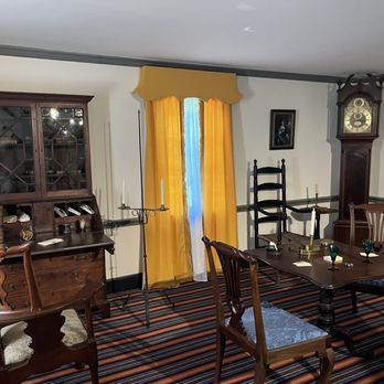 Raynham Hall Museum - Museums Near Me - Oyster Bay, New York