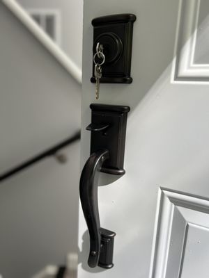 Residential locksmith services - Residential locksmith services from the pros at Pocono Locksmith. 24/7 Emergency services available. Residential locksmith services - Residential locksmith services from the pros at Pocono Locksmith. 24/7 Emergency services available.