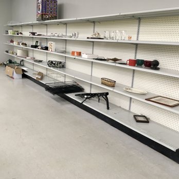 Goodwill Fairfield - Used, Vintage & Consignment Near Me - Fairfield, Ohio Goodwill Fairfield - Used, Vintage & Consignment Near Me - Fairfield, Ohio
