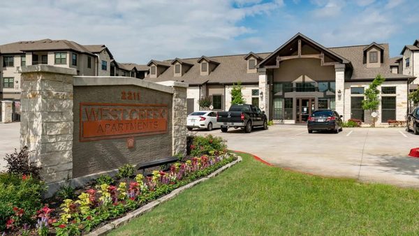 West Creek Apartments