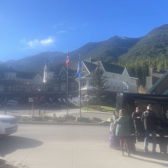 Fairmont Banff Springs - Outside - Hotels Near Me - Banff, Alberta Fairmont Banff Springs - Outside - Hotels Near Me - Banff, Alberta