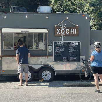 Xochi - 11:30am on a weds...and the line only got longer! - Food Trucks Near Me - Issaquah, Washington Xochi - 11:30am on a weds...and the line only got longer! - Food Trucks Near Me - Issaquah, Washington