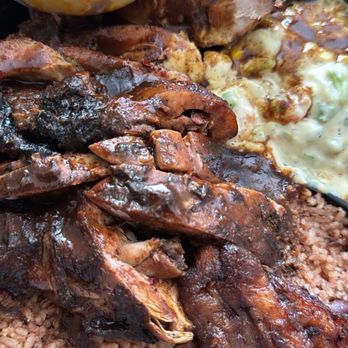 Peppers Jamaican belizean kitchen - Island Fire Jerk Chicken & Mac & Cheese - Caribbean Near Me - Los Angeles, California
