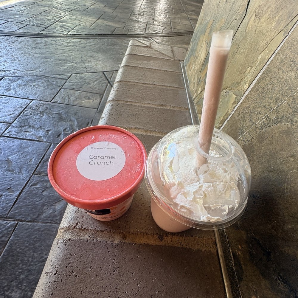 Dreamies Creamery - Milkshake and pint - Desserts Near Me - Salem, Oregon Dreamies Creamery - Milkshake and pint - Desserts Near Me - Salem, Oregon