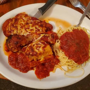 Paisano's Italian Restaurant & Lounge - Paisano's Sampler - Italian Near Me - Lexington, Kentucky Paisano's Italian Restaurant & Lounge - Paisano's Sampler - Italian Near Me - Lexington, Kentucky