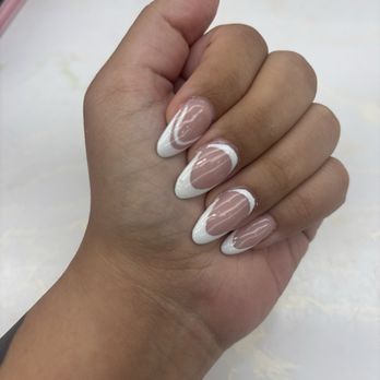 Brea Nails - You can even see the air bubbles in the middle finger which i have never experienced before - Nail Salons Near Me - Spring Valley, California
