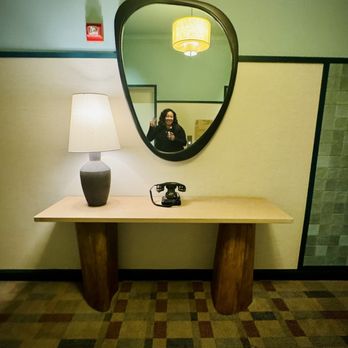 L7 Chicago by Lotte - Waiting for elevator selfie! - Hotels Near Me - Chicago, Illinois