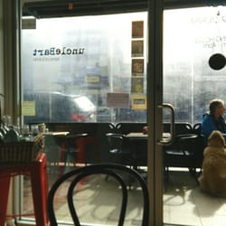 Uncle Bart - Outdoor seating