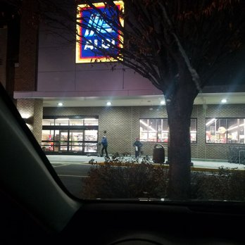 ALDI - Grocery Near Me - Falls Church, Virginia ALDI - Grocery Near Me - Falls Church, Virginia