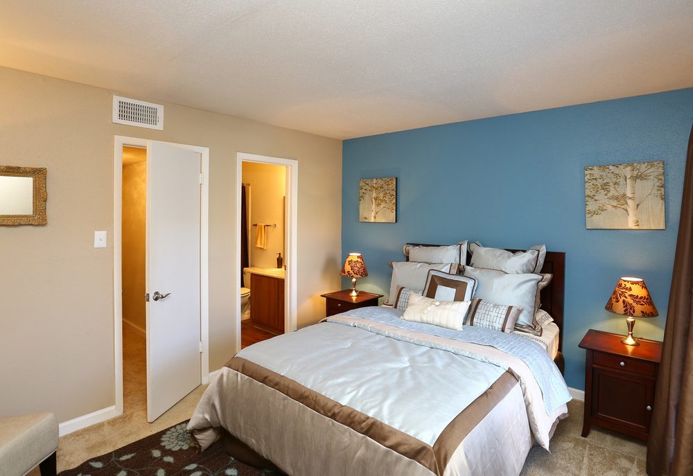 BILTMORE PARK APARTMENTS Updated October 2024 13 Photos & 22