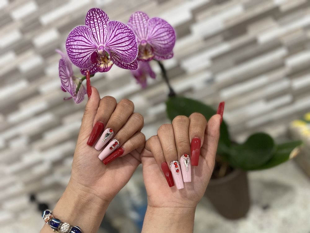 AQ NAILS Updated 2024 137 Photos & 43 Reviews 10766 Sudley Manor